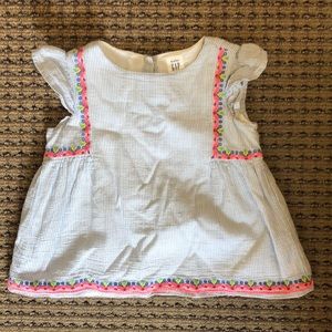 Adorable GAP toddler girls top!